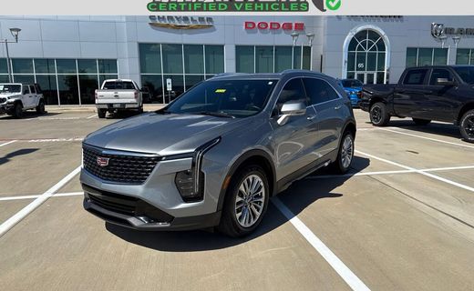 2025 Cadillac XT4 Premium Luxury