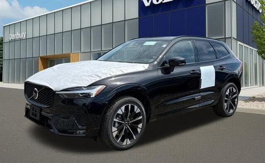 2026 Volvo XC60 Plus Dark