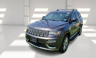 2021 Jeep Grand Cherokee Summit