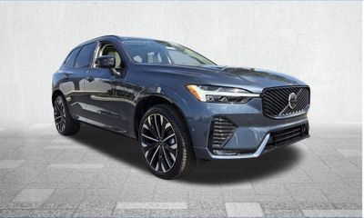 2026 Volvo XC60 Ultra Dark