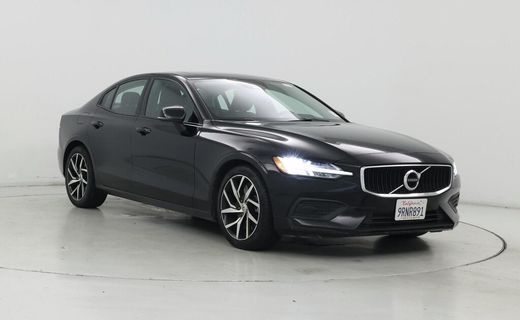 2019 Volvo S60 Momentum