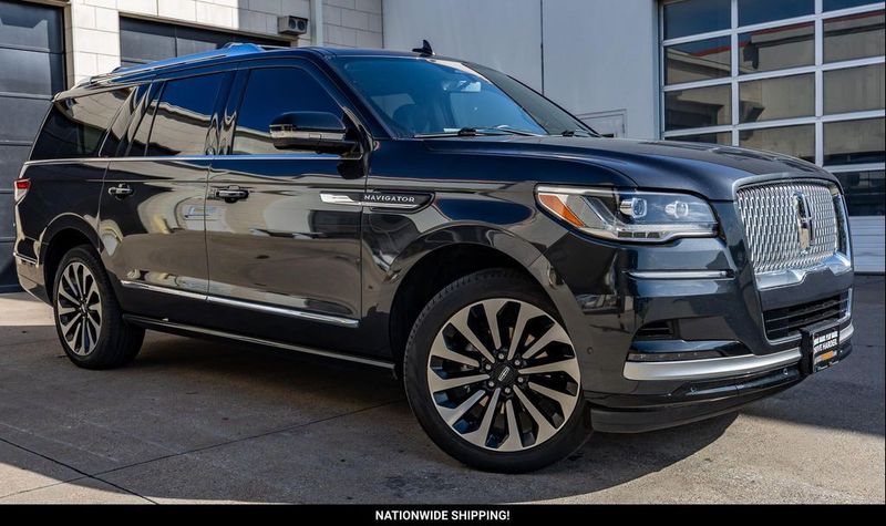 2024 Lincoln Navigator L — a typically priced live listing