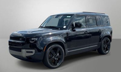 2026 Land Rover Defender 110 S
