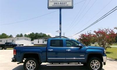 2020 GMC Sierra Elevation