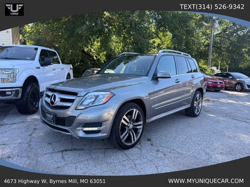 Representative 2015 Mercedes-Benz GLK-Class photo