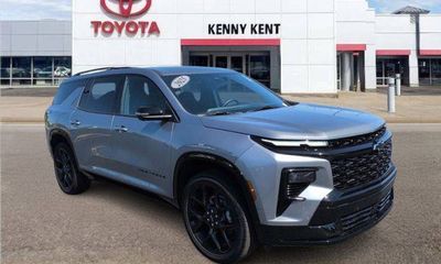2025 Chevrolet Traverse RS
