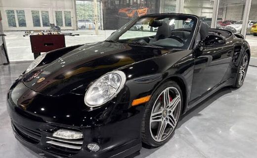 2010 Porsche 911 Cabriolet