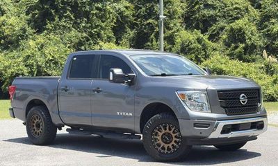 2023 Nissan Titan