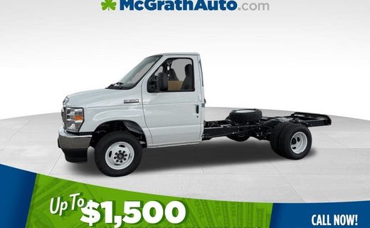 2026 Ford E-350 Base