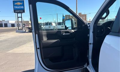 2025 Chevrolet Silverado HD Work Truck