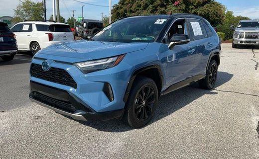 2023 Toyota RAV4 XSE