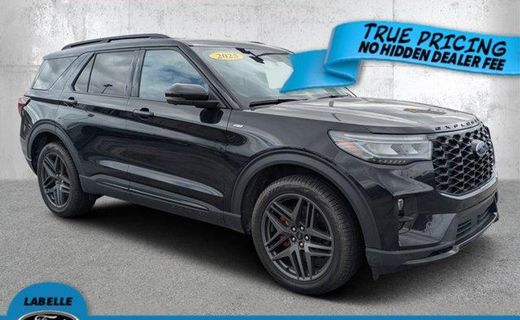 2025 Ford Explorer