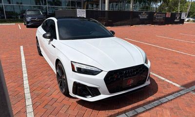2024 Audi S5 Quattro Premium Plus