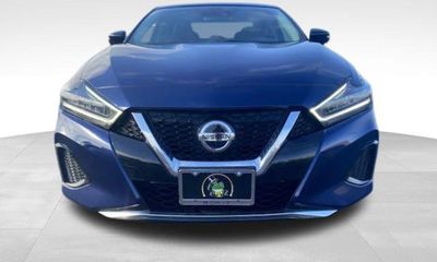 2022 Nissan Maxima