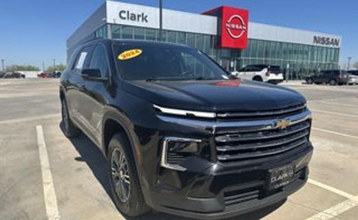 2023 Chevrolet Traverse LT