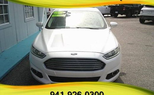 2014 Ford Fusion SE