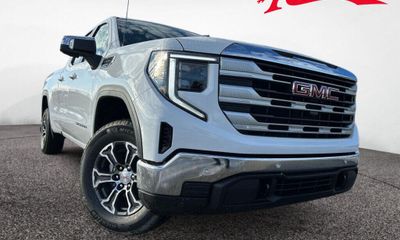 2026 GMC Sierra SLE