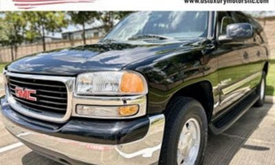 2004 GMC Yukon XL 1500 SLE