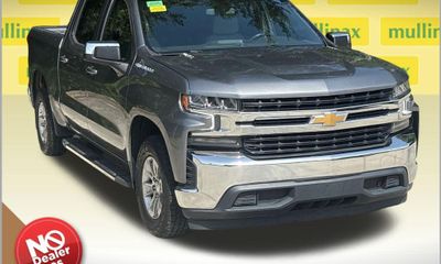 2021 Chevrolet Silverado LT