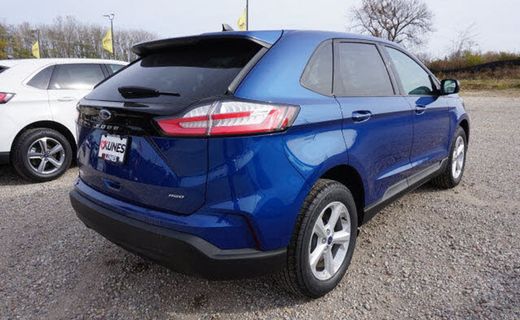 2021 Ford Edge SE