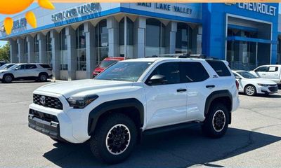 2025 Toyota 4Runner SR5