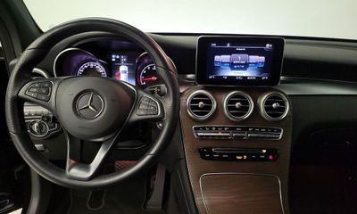2019 Mercedes-Benz GLC-Class GLC