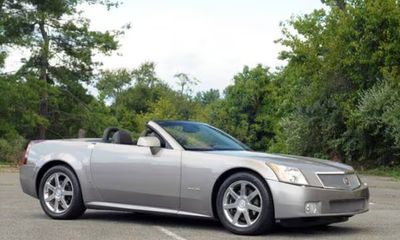 2004 Cadillac XLR