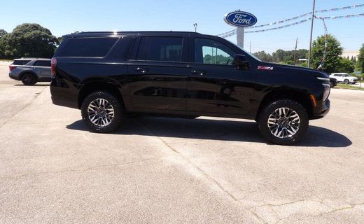 2025 Chevrolet Suburban Z71