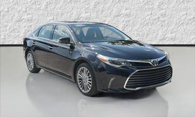 2016 Toyota Avalon Limited
