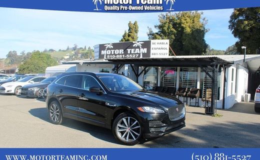 2018 Jaguar F-Pace Standard