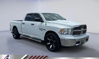 2019 Ram 1500 SLT