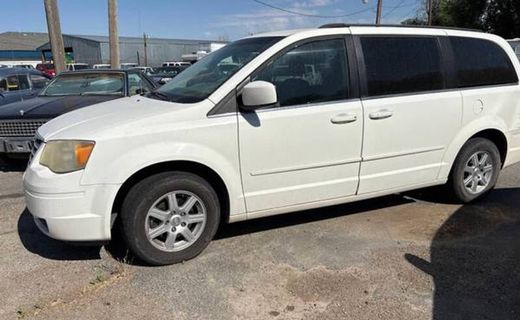 2008 Chrysler Town AND Country