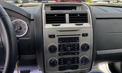 2011 Ford Escape XLT