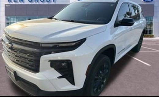 2024 Chevrolet Traverse LS