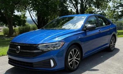 2023 Volkswagen Jetta Sport