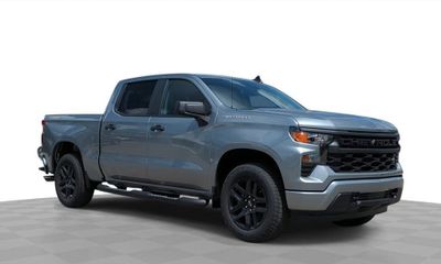 2026 Chevrolet Silverado Custom