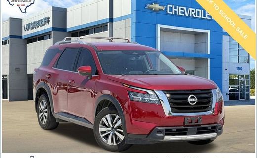 2024 Nissan Pathfinder SL