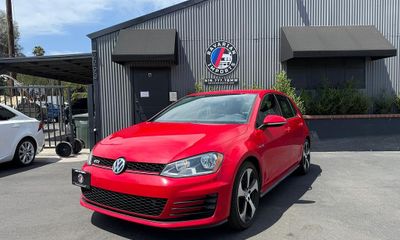 2016 Volkswagen Golf GTI
