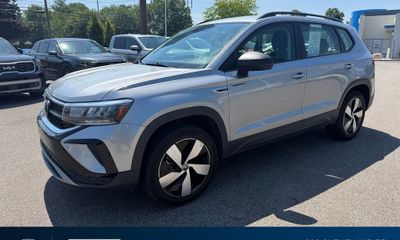 2024 Volkswagen Taos 4Motion S