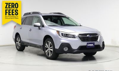 2018 Subaru Outback Limited M R
