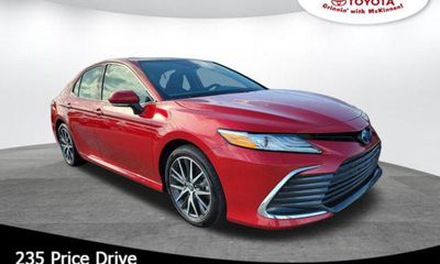 2023 Toyota Camry XLE