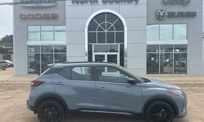 2024 Nissan Kicks SR