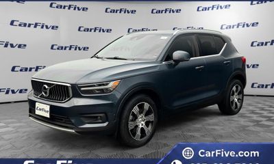 2020 Volvo XC40 Inscription