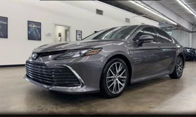 2020 Toyota Camry LE