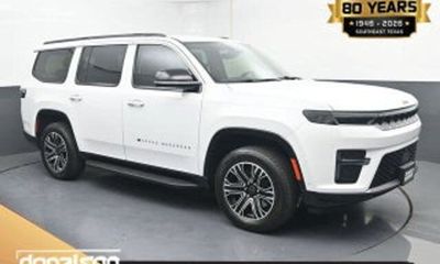 2026 Jeep Grand Wagoneer Base