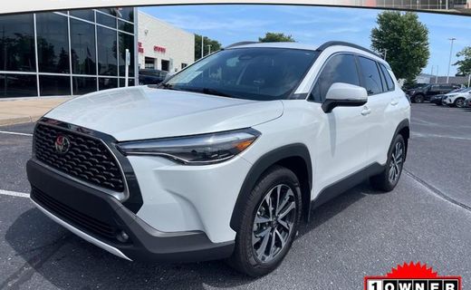 2024 Toyota Corolla Cross XLE