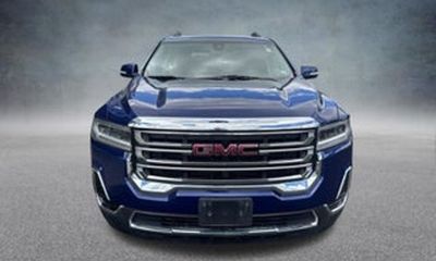 2024 GMC Acadia AT4
