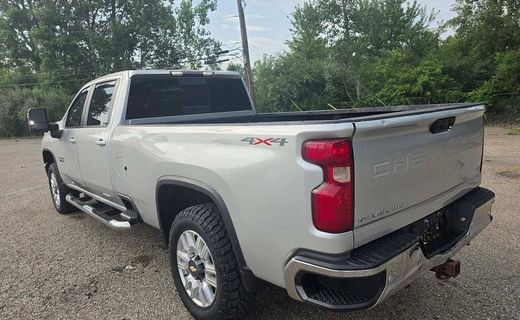 2022 Chevrolet Silverado HD LT