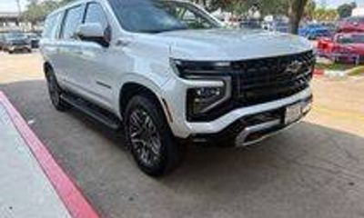 2025 Chevrolet Suburban Z71