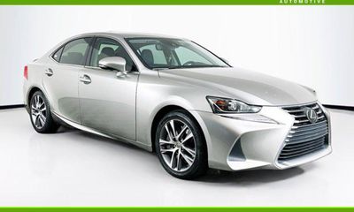 2018 Lexus IS 300